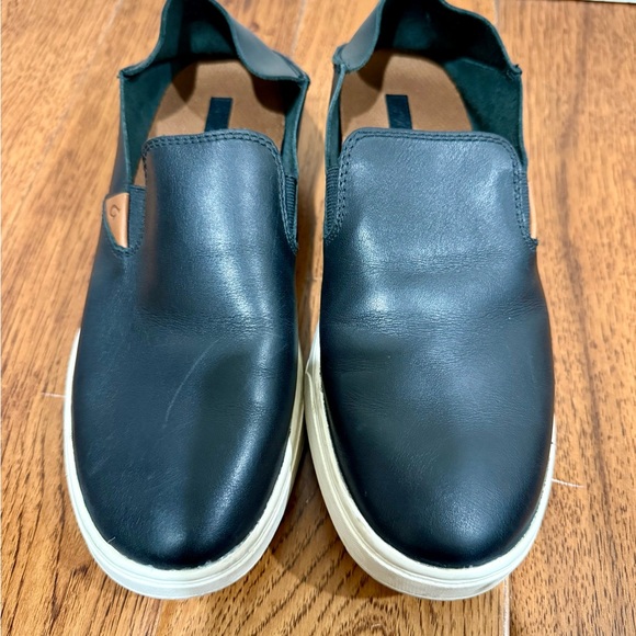 Black Slip-On Olukai sneakers - Picture 2 of 6